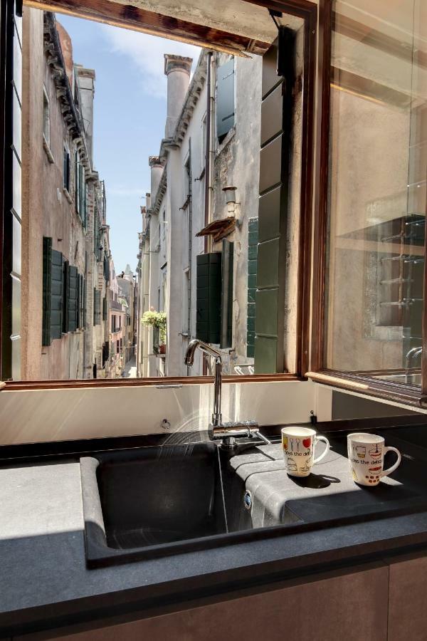 Appartement Rugabella Rialto Deluxe By Wonderful Italy à Venise Extérieur photo